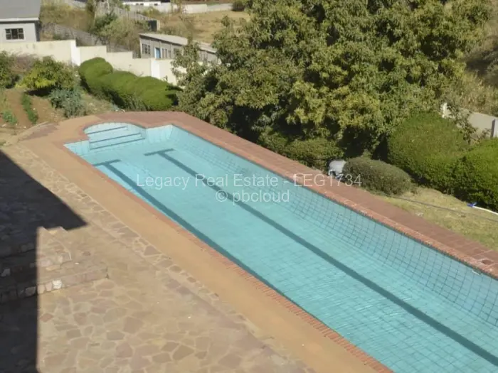 6 Bedroom House for Sale in Philadelphia, Harare