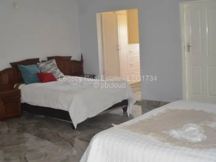 6 Bedroom House for Sale in Philadelphia, Harare