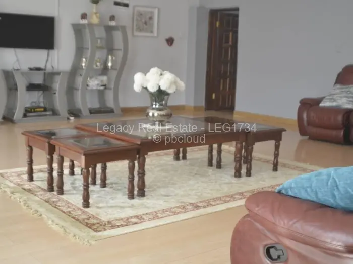 6 Bedroom House for Sale in Philadelphia, Harare