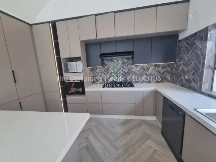 Townhouse/Complex/Cluster to Rent in Mount Pleasant
