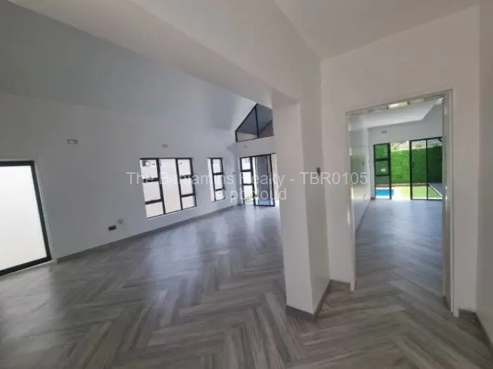 Townhouse/Complex/Cluster to Rent in Mount Pleasant
