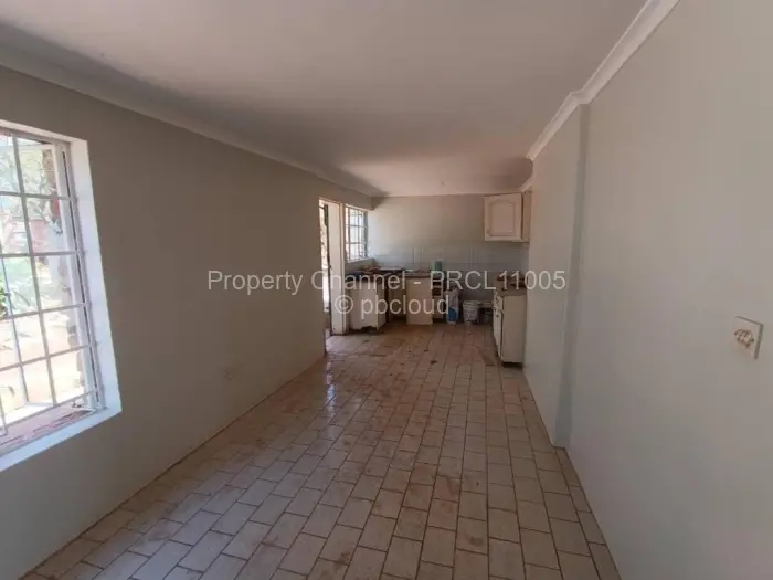 2 Bedroom Cottage/Garden Flat to Rent in Glen Forest