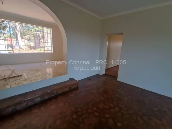2 Bedroom Cottage/Garden Flat to Rent in Glen Forest