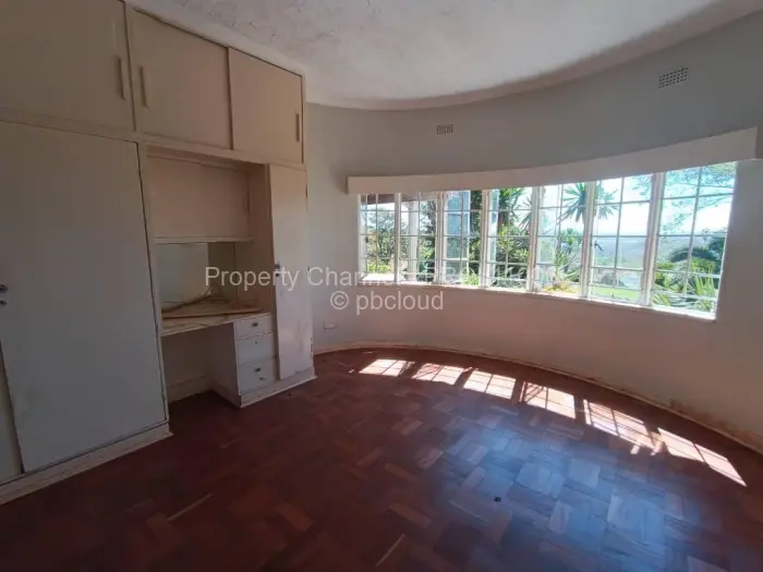 4 Bedroom House to Rent in Glen Forest