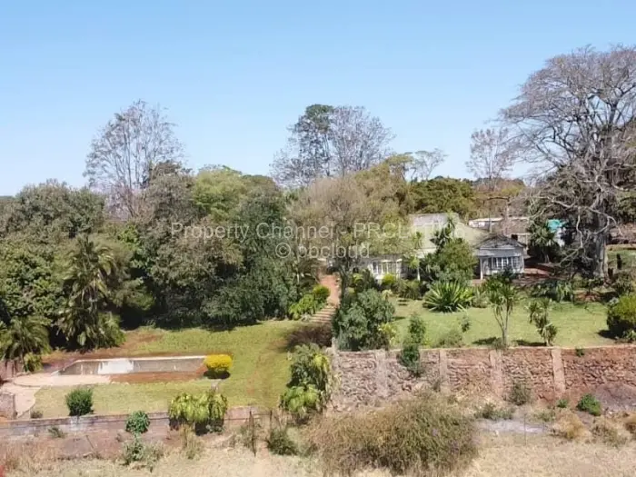 4 Bedroom House to Rent in Glen Forest