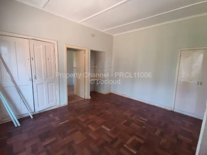 4 Bedroom House to Rent in Glen Forest