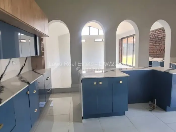 4 Bedroom House for Sale in Gletwin Park, Harare