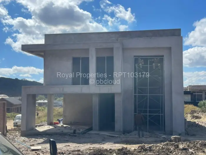 Townhouse/Cluster for Sale in Quinnington, Harare