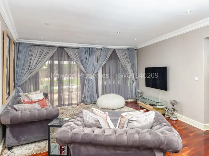 6 Bedroom House for Sale in Mount Pleasant, Harare