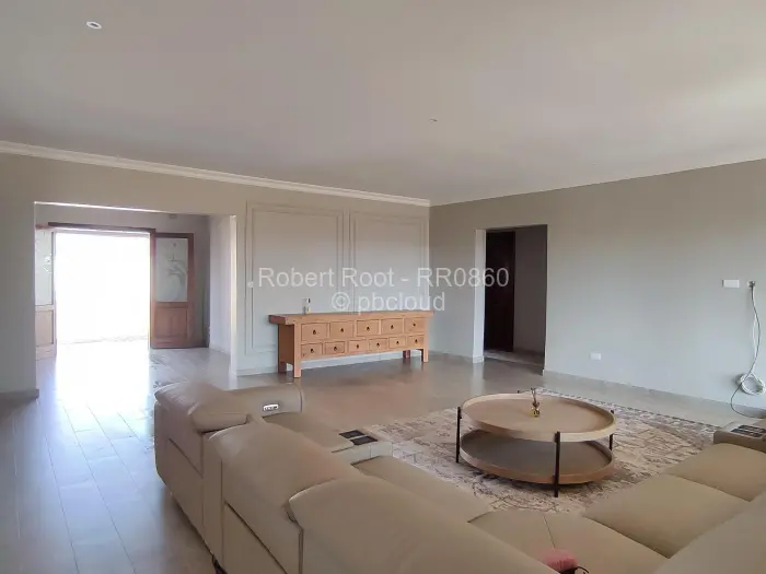 4 Bedroom House to Rent in Sandton Park