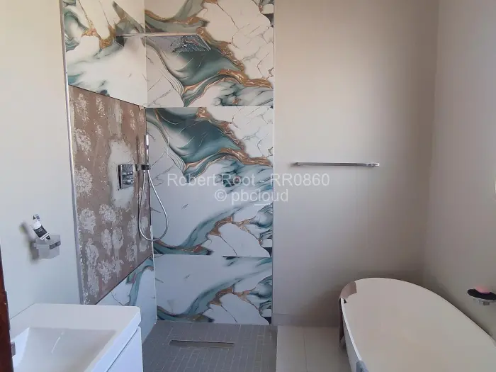 4 Bedroom House to Rent in Sandton Park