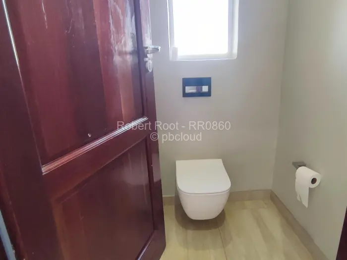 4 Bedroom House to Rent in Sandton Park