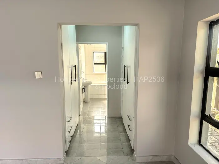 4 Bedroom House for Sale in Mabvazuva Estates, Ruwa