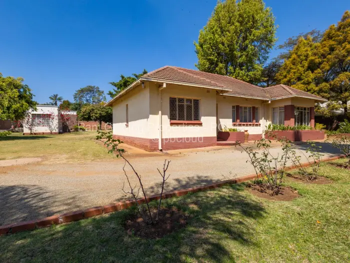 3 Bedroom House for Sale in Alexandra Park, Harare