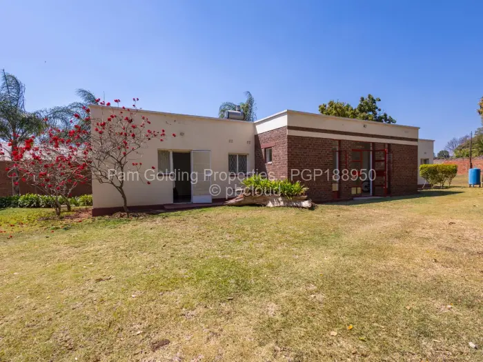 3 Bedroom House for Sale in Alexandra Park, Harare