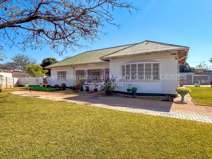 Office to Rent in Famona, Bulawayo