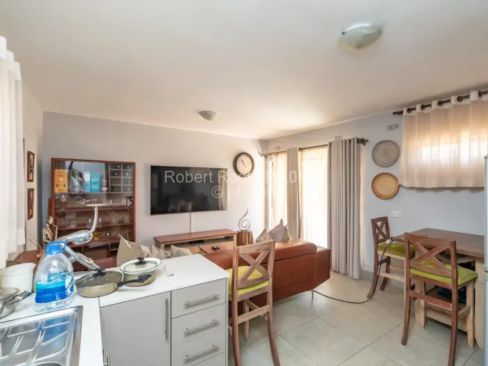 Townhouse/Cluster for Sale in Bluff Hill, Harare