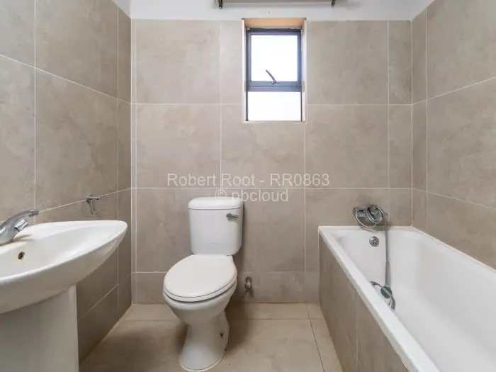 Townhouse/Cluster for Sale in Bluff Hill, Harare