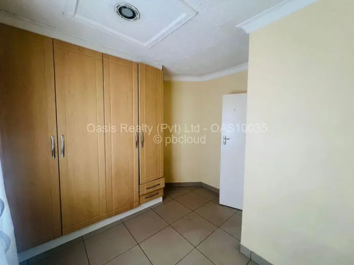 3 Bedroom House to Rent in Houghton Park