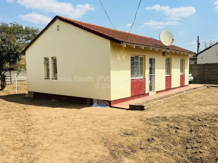 3 Bedroom House to Rent in Houghton Park