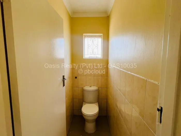 3 Bedroom House to Rent in Houghton Park