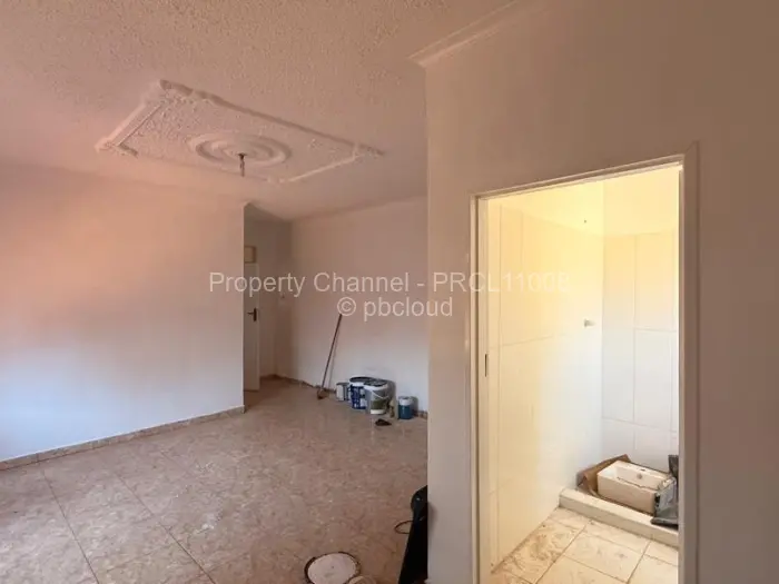 House for Sale in Glaudina, Harare