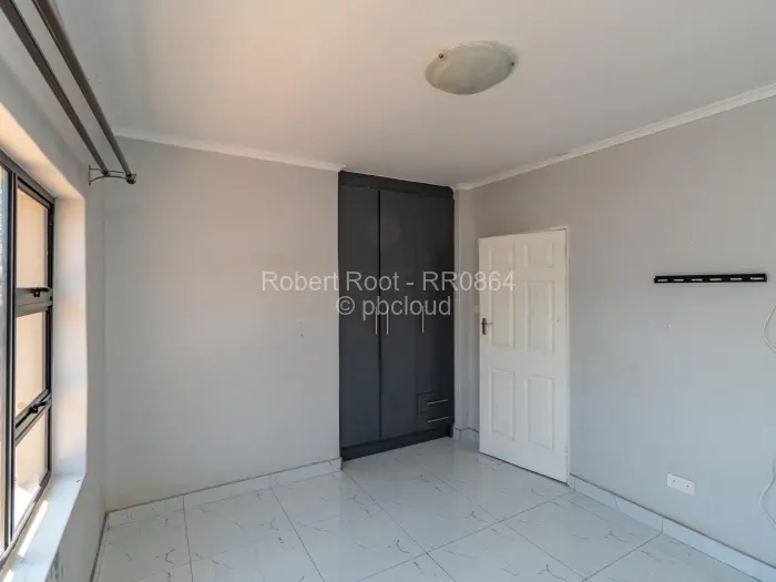 Townhouse/Cluster for Sale in Bluff Hill, Harare