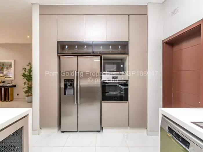 Townhouse/Complex/Cluster to Rent in Mount Pleasant