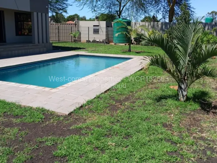 Townhouse/Complex/Cluster to Rent in Borrowdale