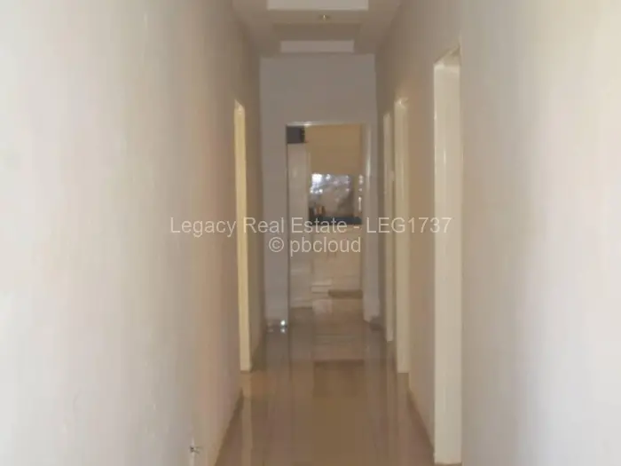 5 Bedroom House for Sale in Mount Pleasant Heights, Harare
