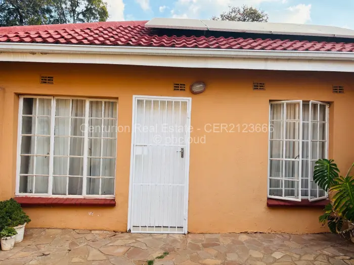 1 Bedroom Cottage/Garden Flat to Rent in Glen Lorne