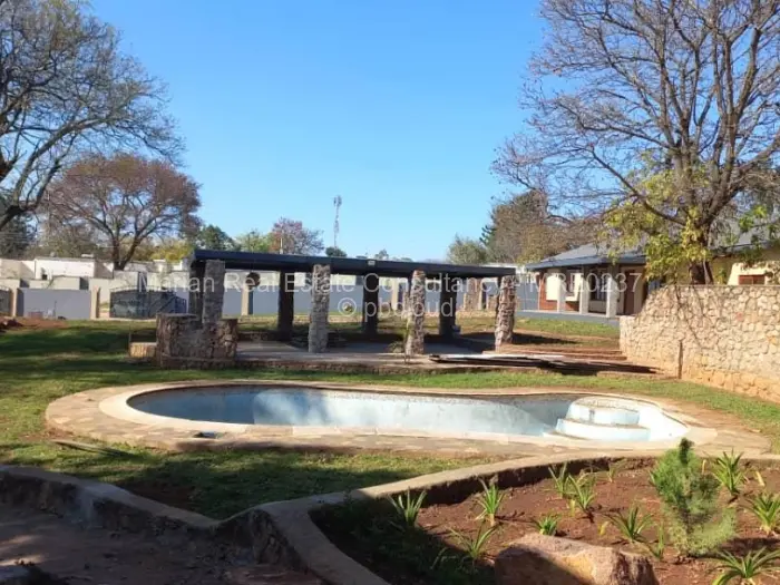 4 Bedroom House for Sale in Hillside Byo, Bulawayo