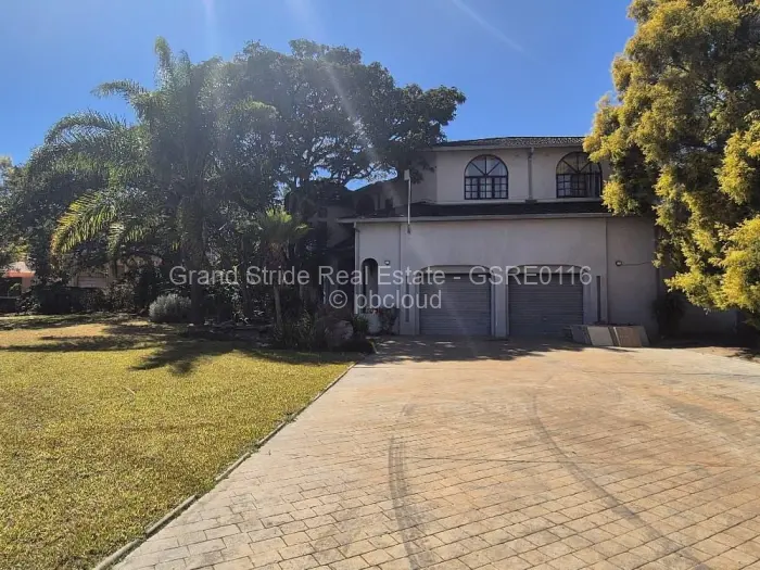 6 Bedroom House for Sale in Glen Lorne, Harare