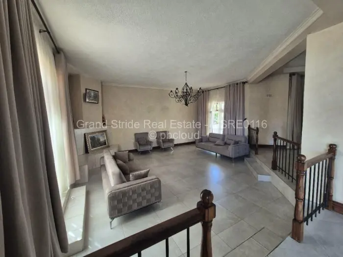 6 Bedroom House for Sale in Glen Lorne, Harare