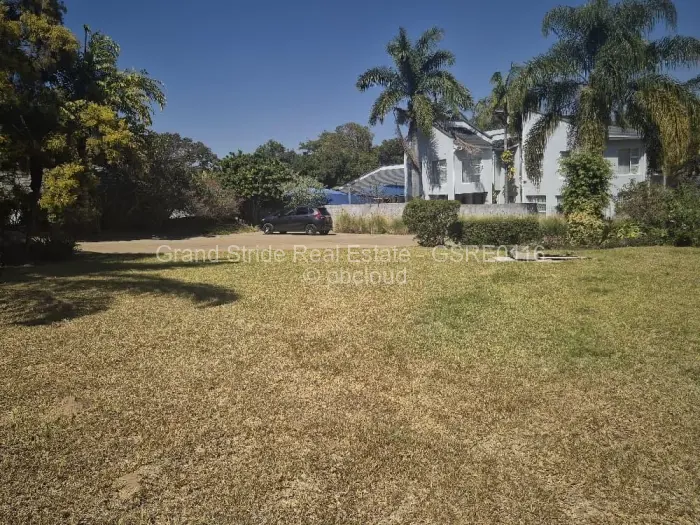 6 Bedroom House for Sale in Glen Lorne, Harare