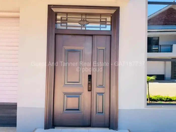 Townhouse/Complex/Cluster for Sale in Vainona, Harare