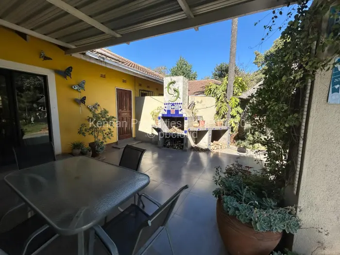 4 Bedroom House to Rent in Mount Pleasant