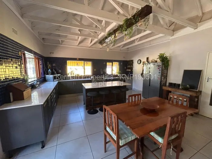 4 Bedroom House to Rent in Mount Pleasant