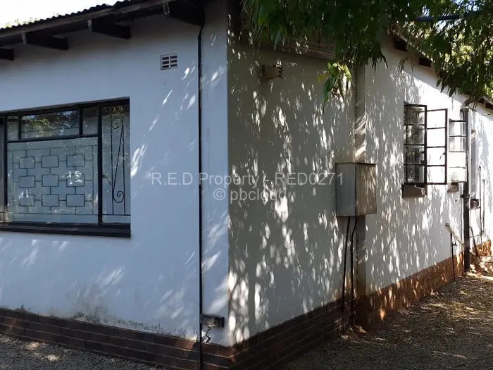 3 Bedroom House for Sale in Parkview, Bulawayo
