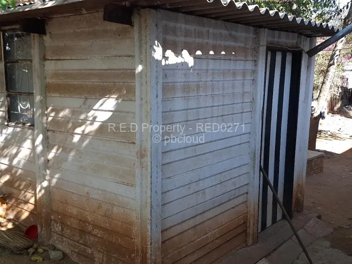 3 Bedroom House for Sale in Parkview, Bulawayo