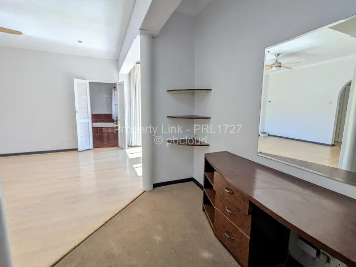 5 Bedroom House to Rent in Alexandra Park
