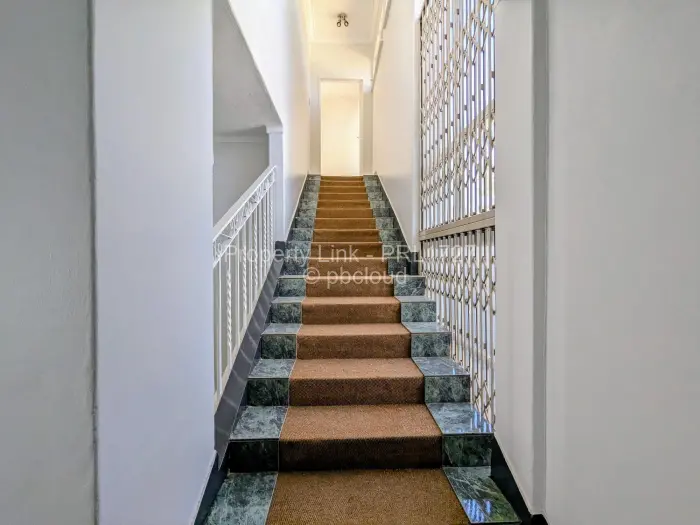 5 Bedroom House to Rent in Alexandra Park
