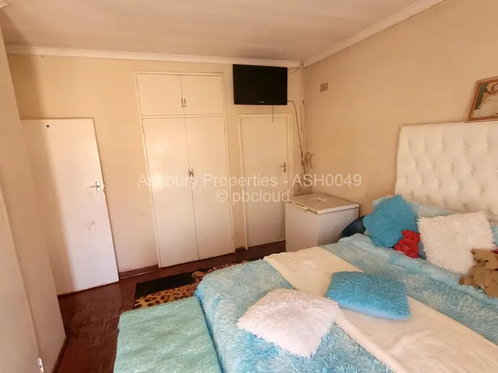 4 Bedroom House for Sale in Waterfalls, Harare