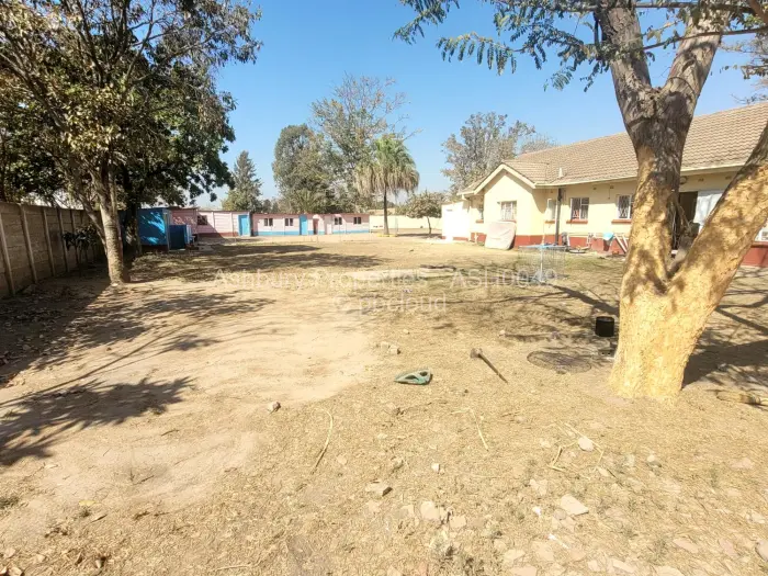 4 Bedroom House for Sale in Waterfalls, Harare