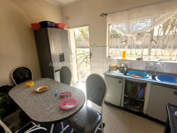 4 Bedroom House for Sale in Waterfalls, Harare