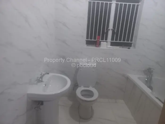 2 Bedroom House for Sale in Beatrice, Beatrice