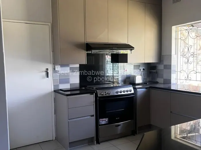 3 Bedroom House to Rent in Alexandra Park