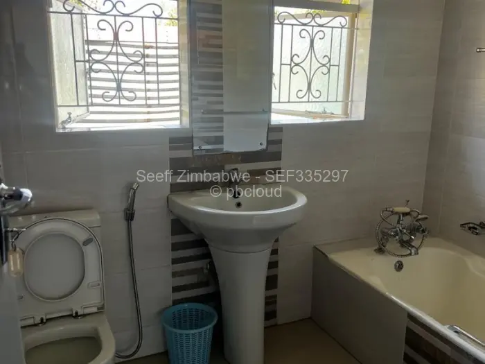 3 Bedroom House to Rent in Alexandra Park