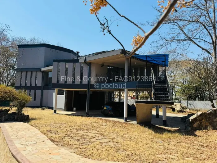 4 Bedroom House to Rent in Sentosa