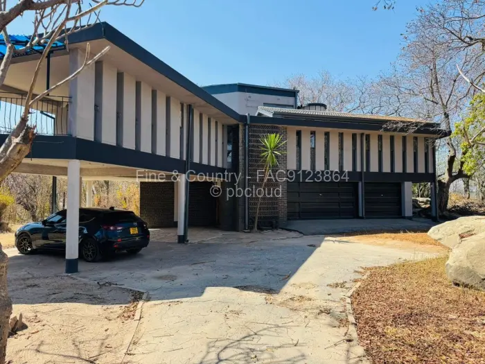 4 Bedroom House to Rent in Sentosa